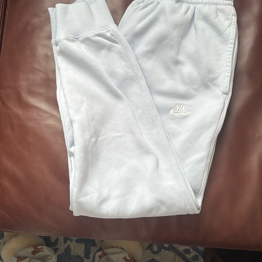 Nike Men’s Light Blue Sweatpants